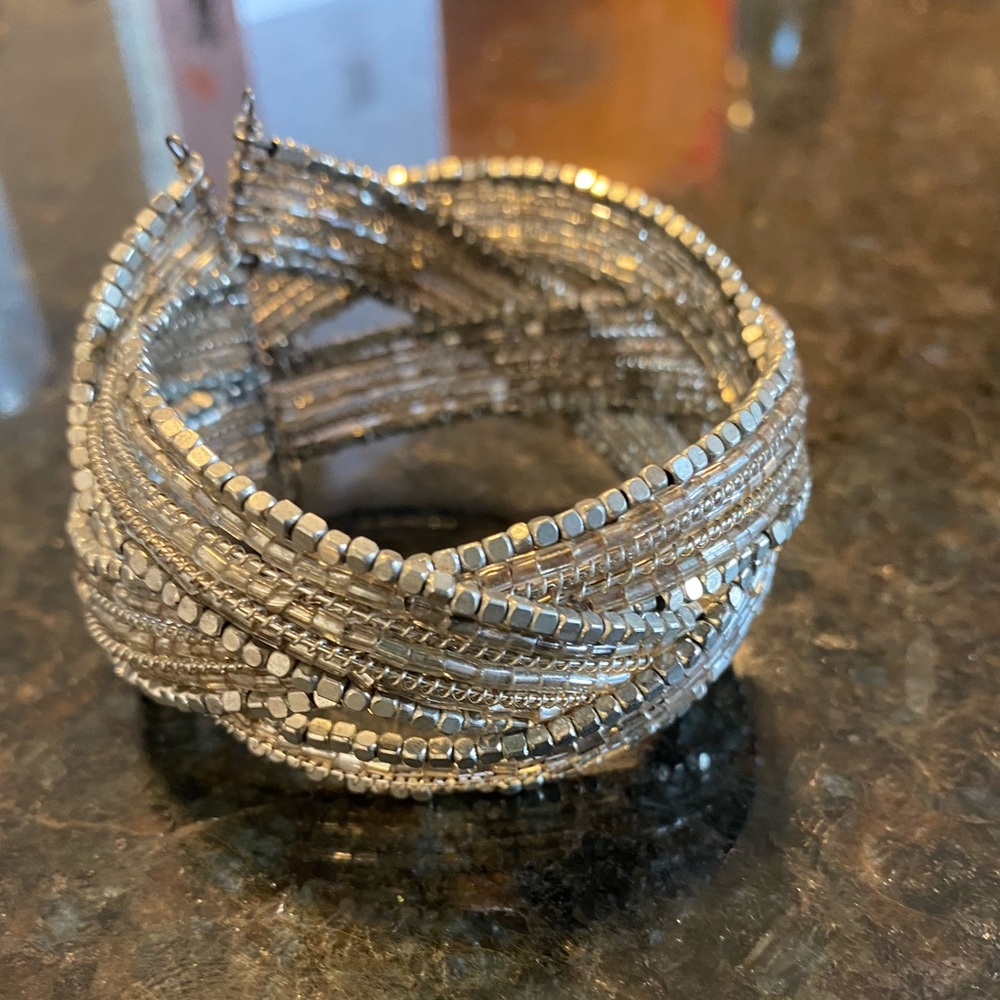 Silver beaded bracelet